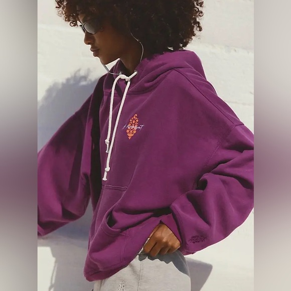 FP MOVEMENT Final Call Buti Logo Hoodie NWT Deep Mulberry - Picture 4 of 10